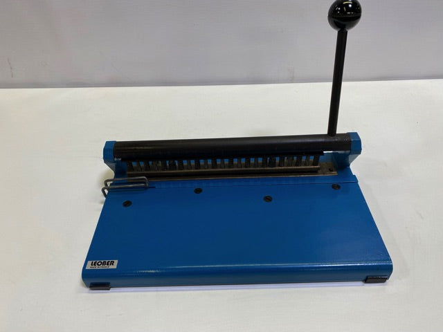 Leober Big Hole 25 Pin Punch