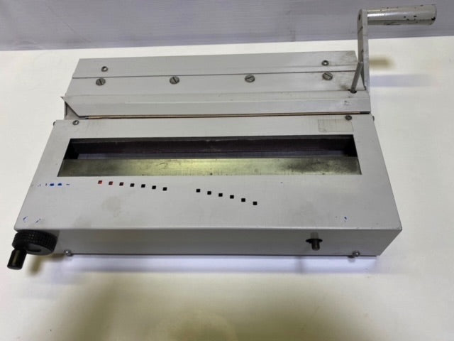 GBC WIRE CLOSER