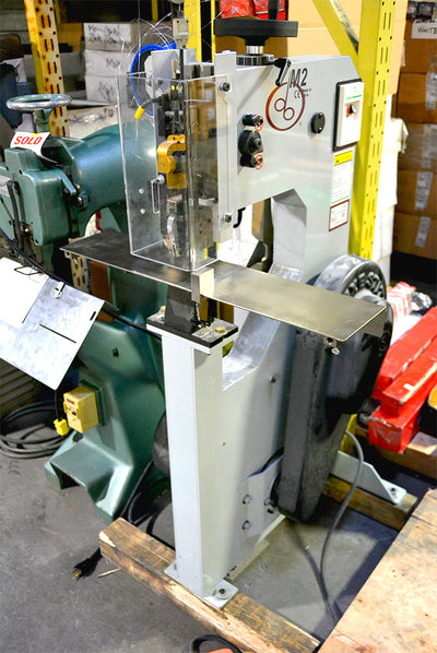 Deluxe Stitcher M2G8-AST